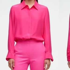 NWT Pink Argent Supermajority Shirt